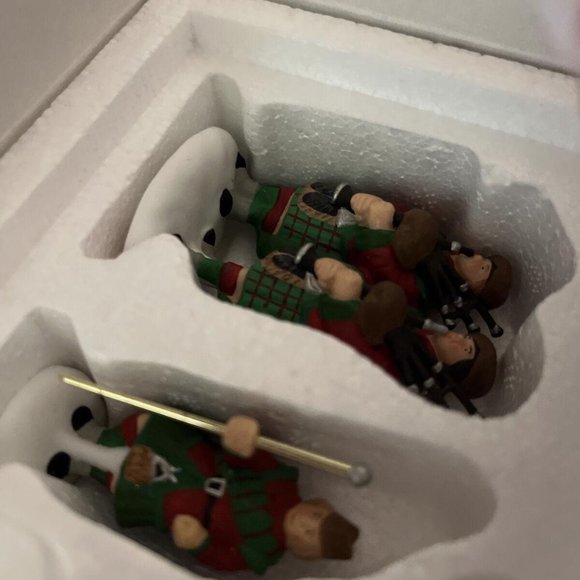 Department 56 Dept 56 X Ten Pipers Piping 12 Days Of Dickens Village - Picture 5 of 6